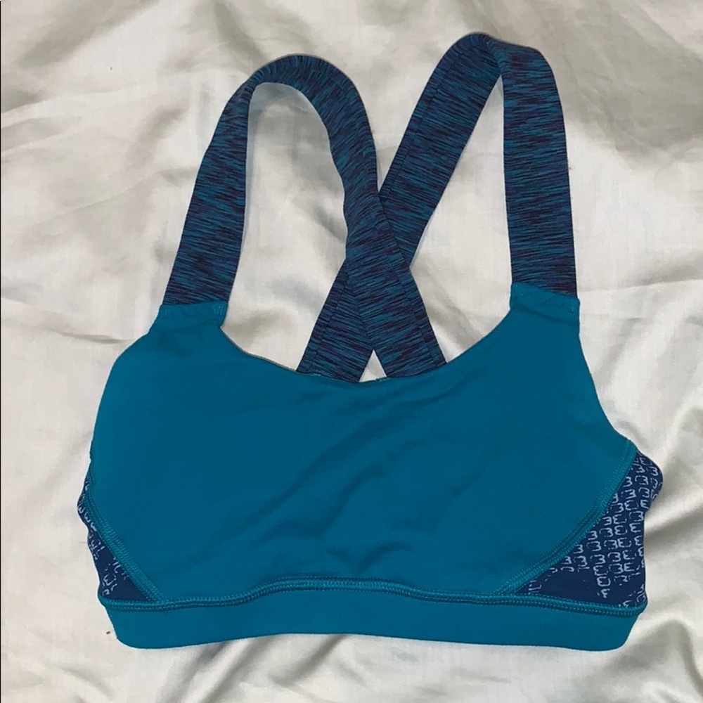 Sports bra